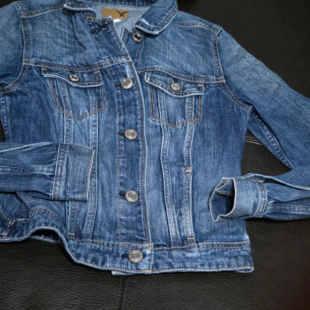 American Eagle Outfitters Blue Jean Jacket - Picture 2 of 7